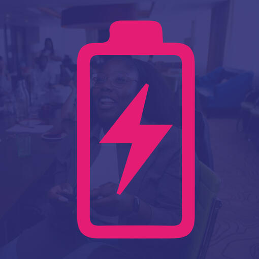 Battery A pink battery icon with a lightning bolt inside, indicating charging.